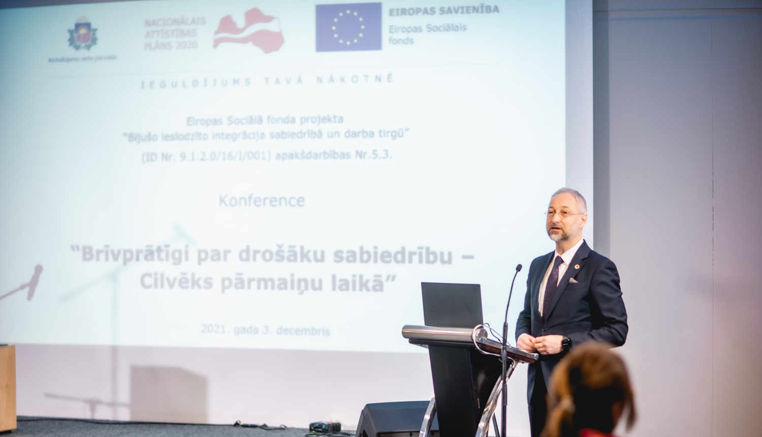 konference