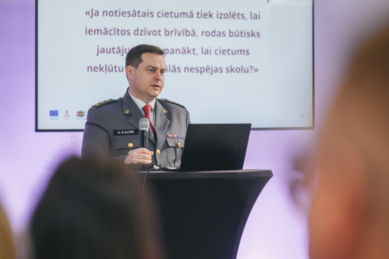 Semināru atklāja IeVP priekšnieks Dmitrijs Kaļins